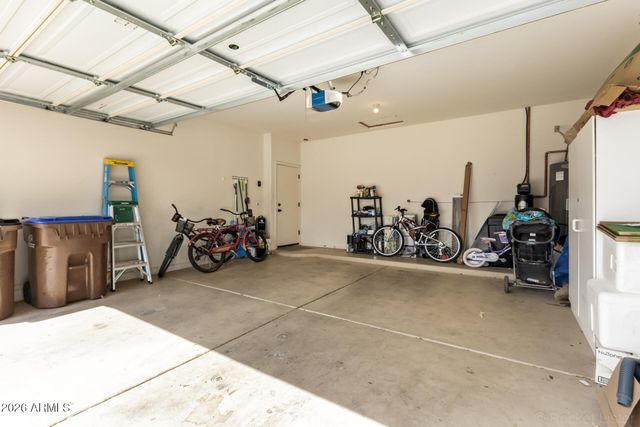 112 W SADDLE Way, San Tan Valley, AZ 85143