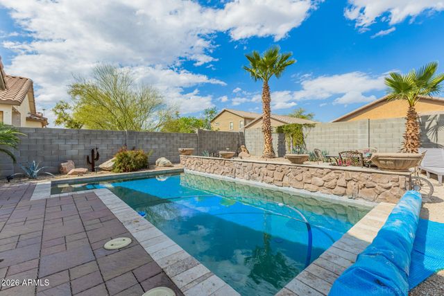 112 W SADDLE Way, San Tan Valley, AZ 85143