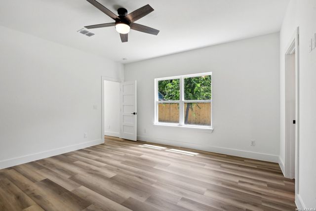 1934 Lamar St, San Antonio, TX 78202