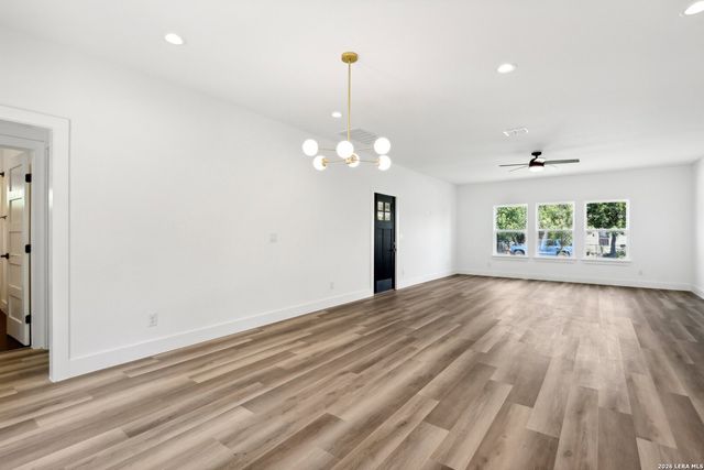 1934 Lamar St, San Antonio, TX 78202