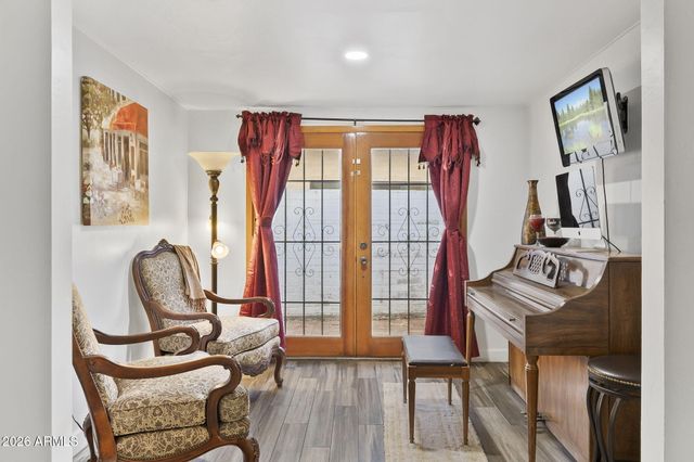 1607 W WHITTON Avenue, Phoenix, AZ 85015