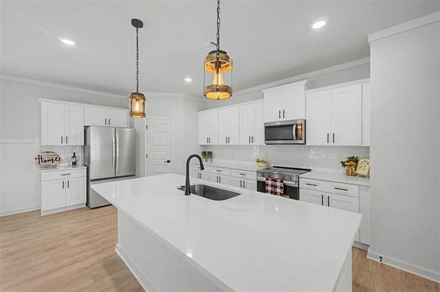 111 Pope Drive, Canton, GA 30114