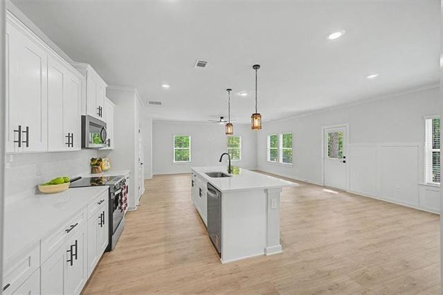 111 Pope Drive, Canton, GA 30114