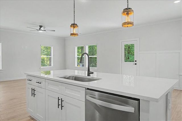 111 Pope Drive, Canton, GA 30114
