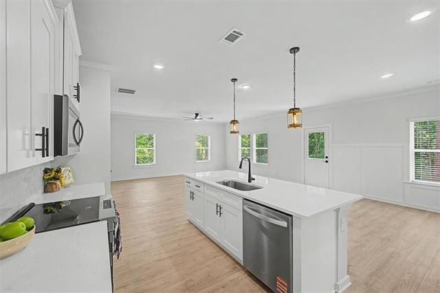 111 Pope Drive, Canton, GA 30114