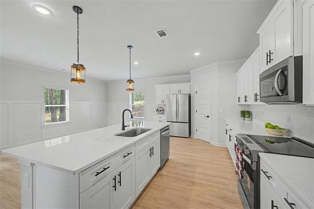 111 Pope Drive, Canton, GA 30114