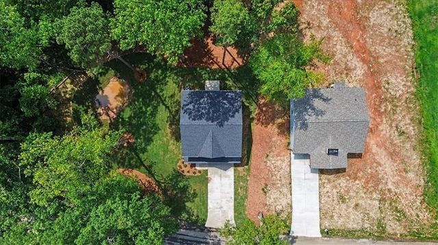 111 Pope Drive, Canton, GA 30114