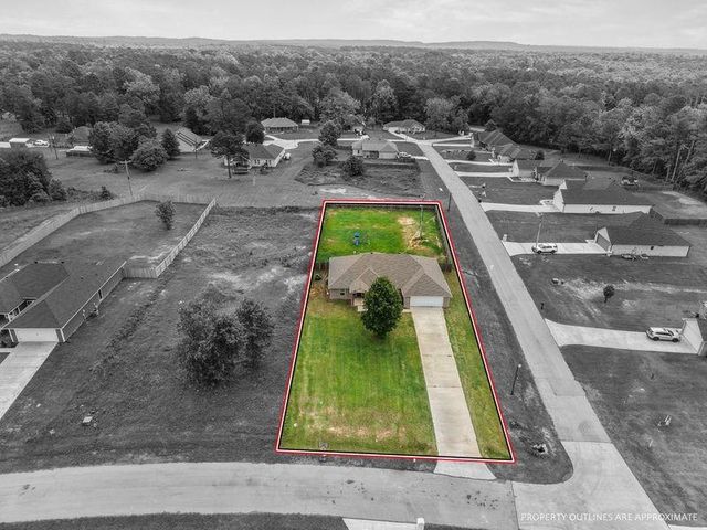 106 Heartland Trail, New Diana, TX 75640