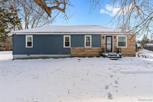 1268 E Dodge Road, Mount Morris, MI 48458