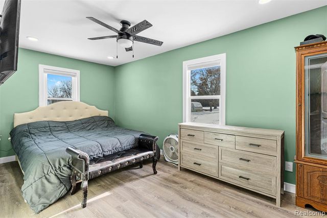 1268 E Dodge Road, Mount Morris, MI 48458