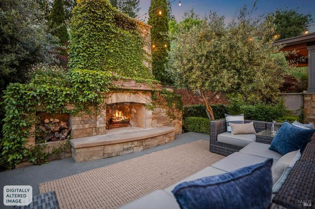 43 Oak Valley Dr, Novato, CA 94947