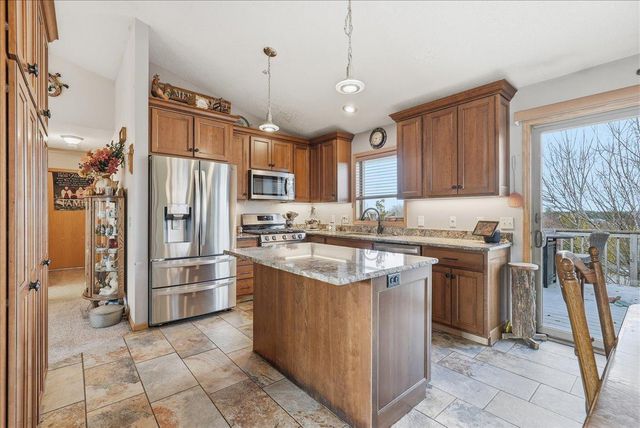 1533 Hallewood Boulevard, New Richmond, WI 54017