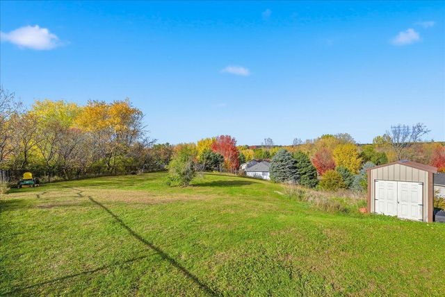 1533 Hallewood Boulevard, New Richmond, WI 54017