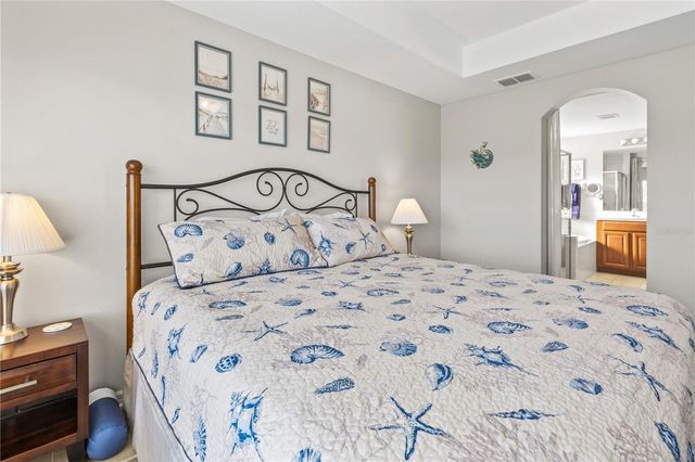 5011 72ND STREET E, Palmetto, FL 34221