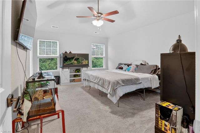 2617 Harling DR, Chesapeake, VA 23325