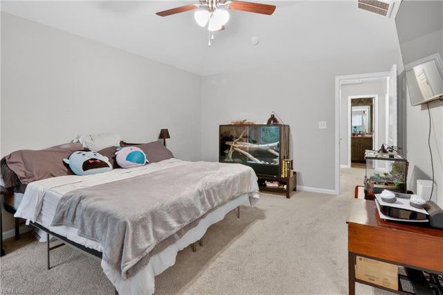 2617 Harling DR, Chesapeake, VA 23325