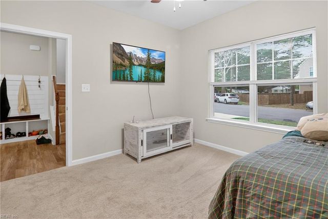 2617 Harling DR, Chesapeake, VA 23325