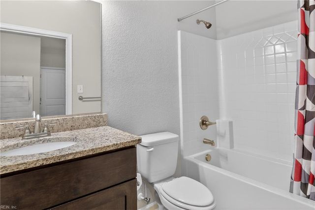 2617 Harling DR, Chesapeake, VA 23325
