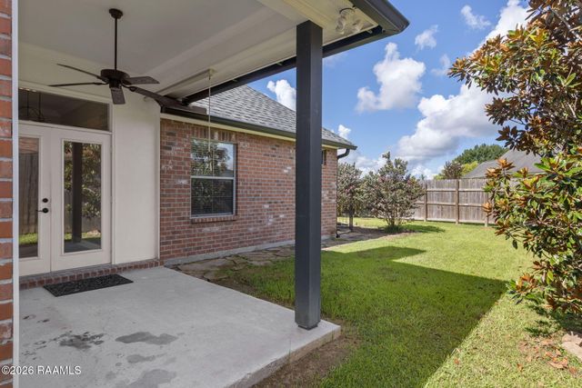506 Doloria Drive, Youngsville, LA 70592