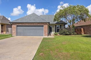 506 Doloria Drive, Youngsville, LA 70592