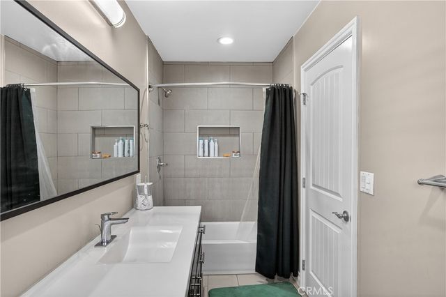 4738 Palo Verde, Lakewood, CA 90713