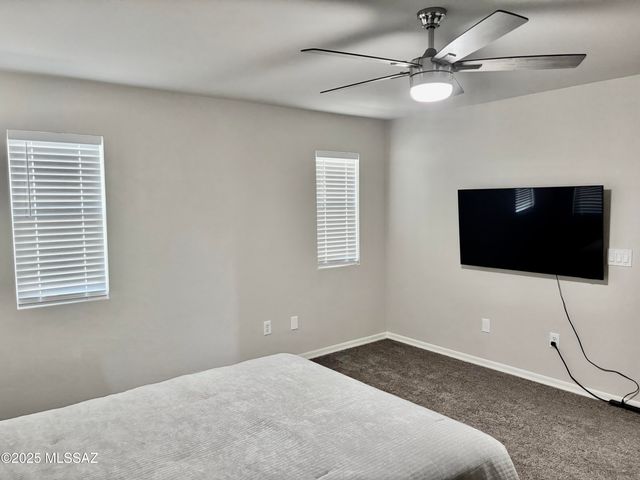 2732 N Neruda Lane, Tucson, AZ 85712