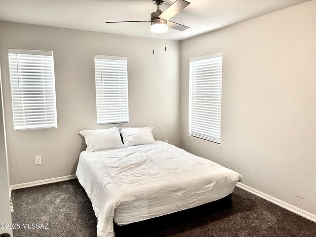 2732 N Neruda Lane, Tucson, AZ 85712