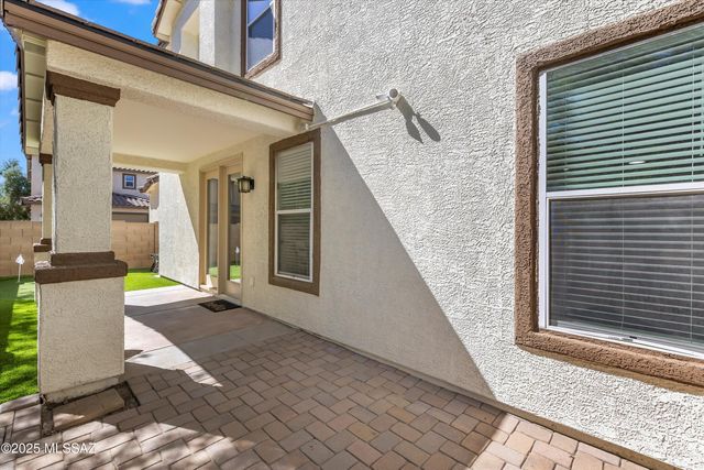 2732 N Neruda Lane, Tucson, AZ 85712