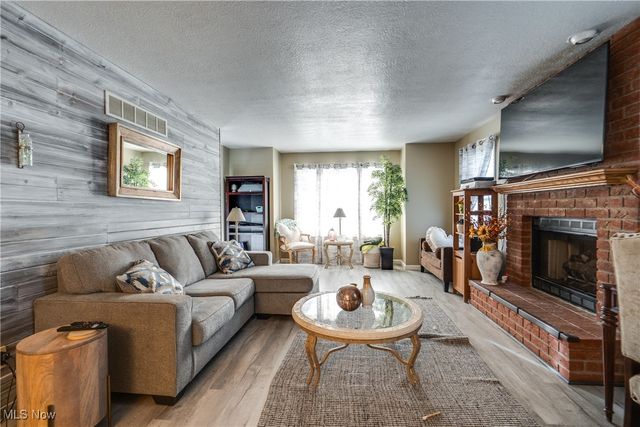 504 Burnett Avenue, Dalton, OH 44618