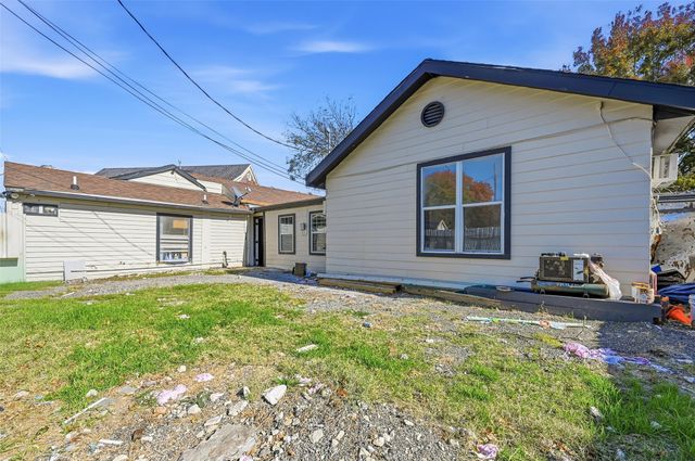 2915 Fakes Drive, Dallas, TX 75224