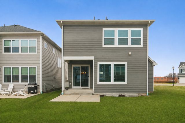 1454 Somerset Place, Barrington, IL 60010
