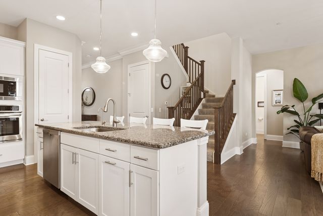 1454 Somerset Place, Barrington, IL 60010