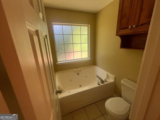 224 Sunflower Drive, Bonaire, GA 31005