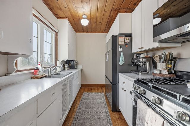 601 Carroll DR SE, Cedar Rapids, IA 52403