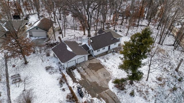 601 Carroll DR SE, Cedar Rapids, IA 52403