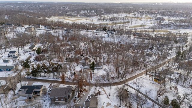 601 Carroll DR SE, Cedar Rapids, IA 52403