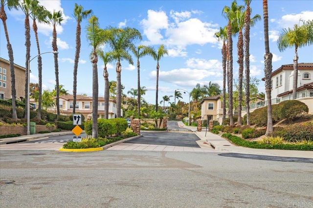 6458 Ficus Place, Carlsbad, CA 92011