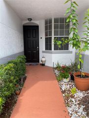 715 SW 148th Ave 611, Sunrise, FL 33325