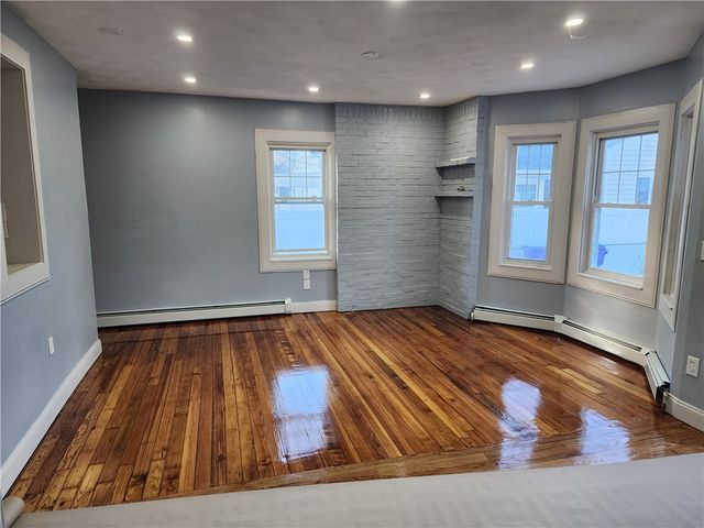 39 Chaplin Street, Pawtucket, RI 02861