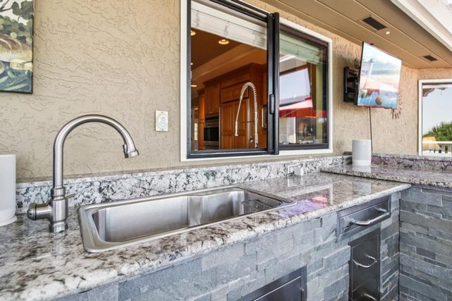 733 Temescal Way, Redwood City, CA 94062