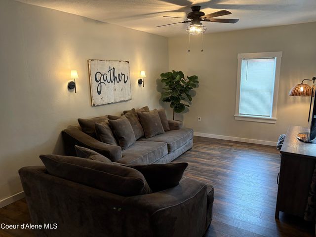 214 Silver Ave, Kellogg, ID 83837