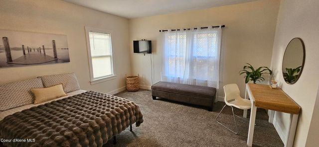 214 Silver Ave, Kellogg, ID 83837