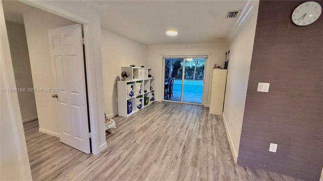 8404 SW 26th Street, Davie, FL 33324