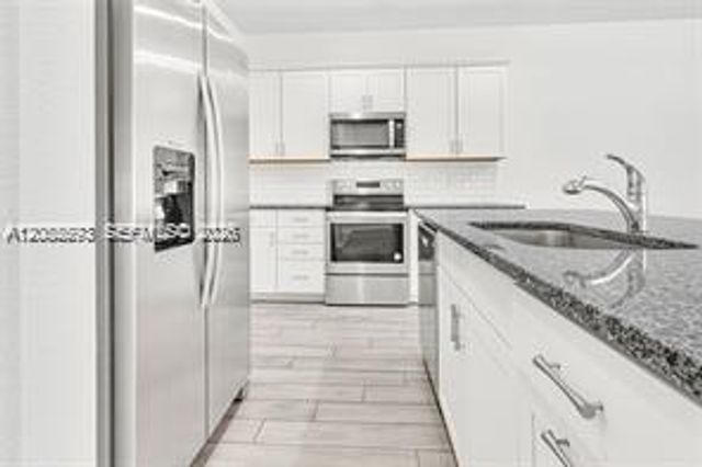 4164 Ficus Street, Hollywood, FL 33021
