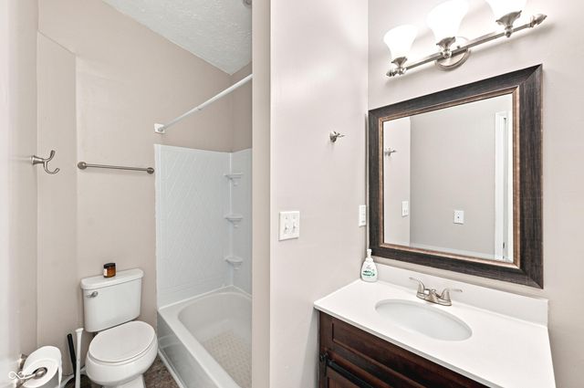 414 Sleepy Hollow Drive, Plainfield, IN 46168