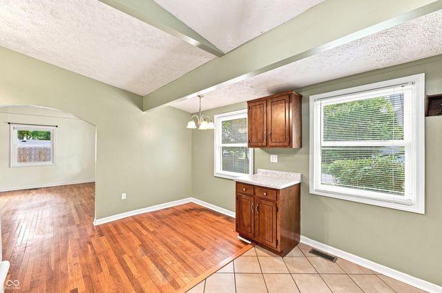414 Sleepy Hollow Drive, Plainfield, IN 46168