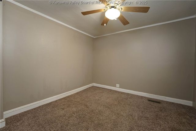 5218 Pioneer Drive, Cross Lanes, WV 25313