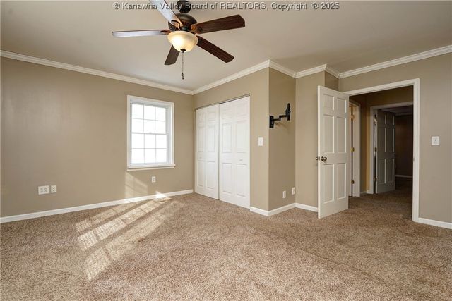 5218 Pioneer Drive, Cross Lanes, WV 25313