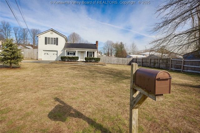 5218 Pioneer Drive, Cross Lanes, WV 25313