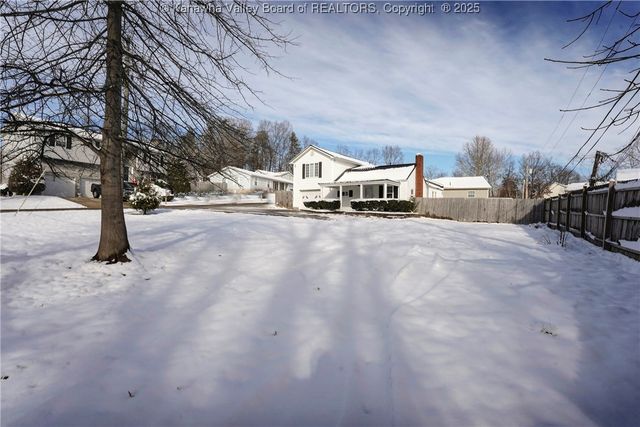 5218 Pioneer Drive, Cross Lanes, WV 25313